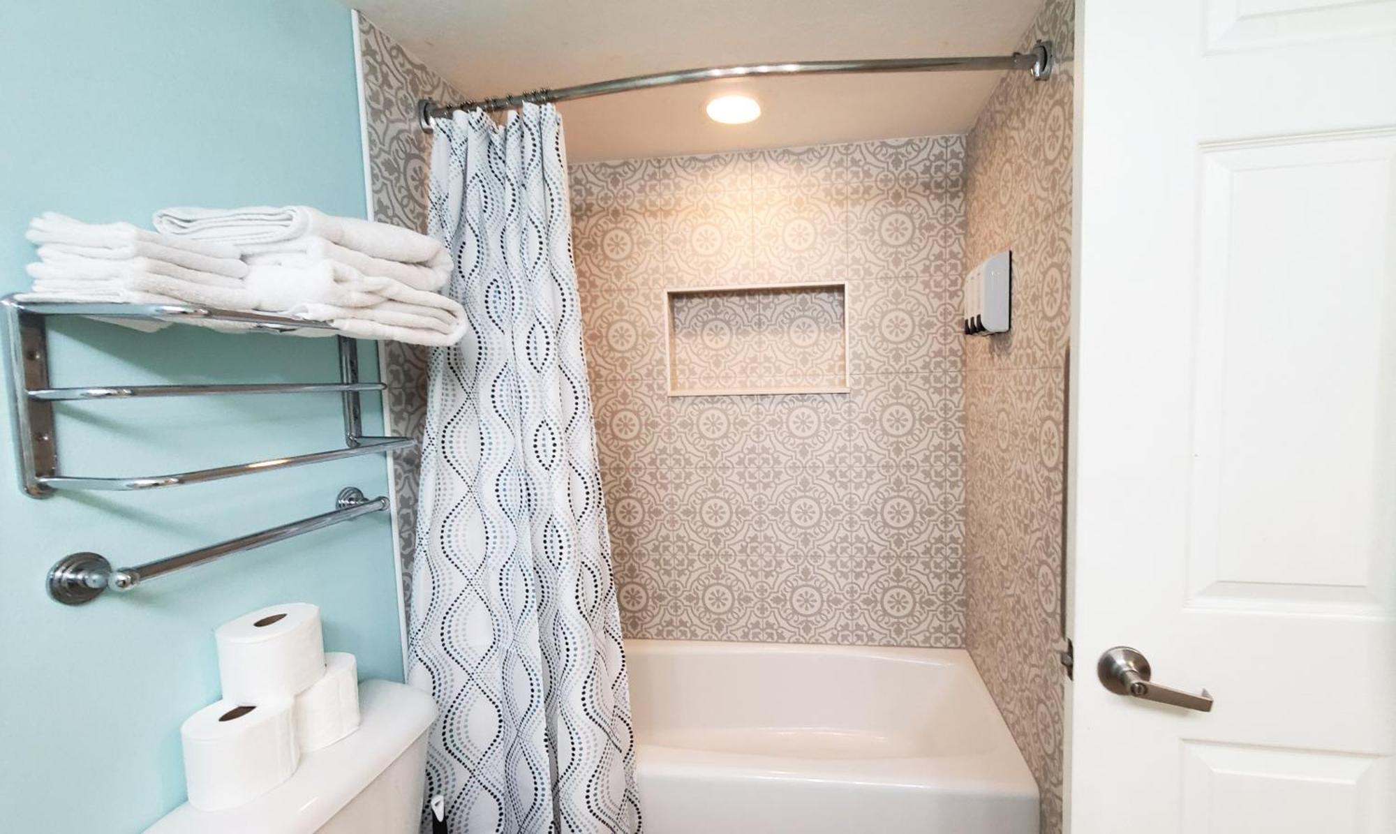 Sunkissed-modern Oceanfront Daytona Apartamento